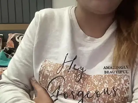 Snapshot of sassypooja chatting on December 2024 04:09:02 PM sassypooja online show from December 2024 04:09:02 PM
