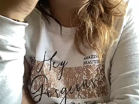 Snapshot of sassypooja chatting on January 2025 10:00:02 AM sassypooja online show from January 2025 10:00:02 AM