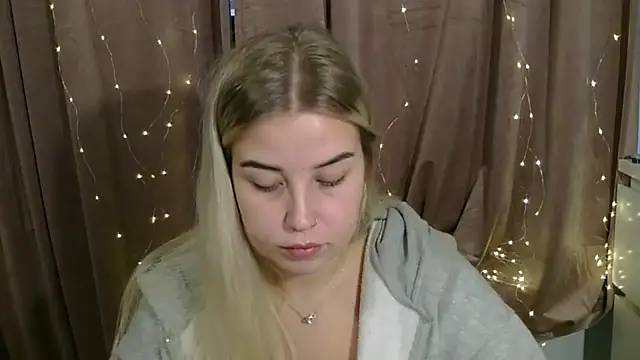 KristyHoney online show from December 2024 10:05:02 AM