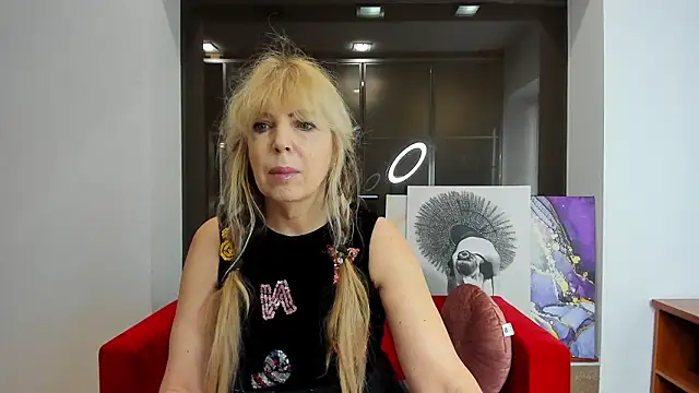 Anna Diax online show from March 2026 06:39:02 AM