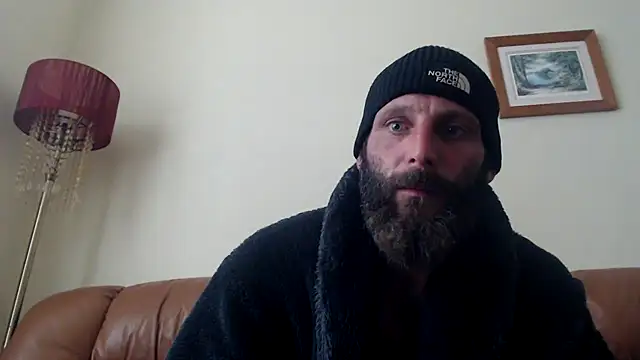 Snapshot of AnodicDemotic chatting on October 2025 09:30:02 AM AnodicDemotic online show from October 2025 09:30:02 AM