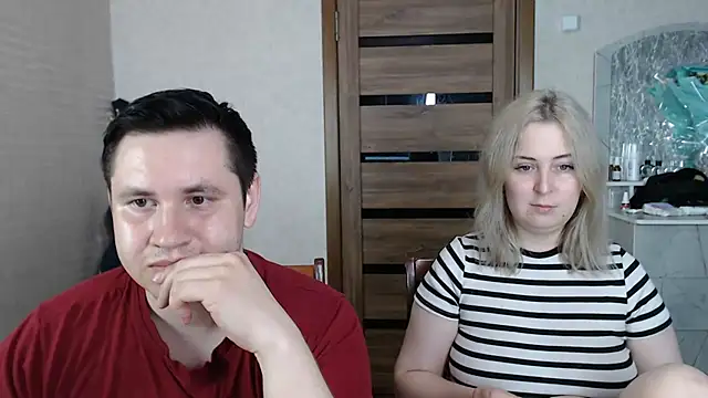 Kristy-Max online show from March 2025 06:12:02 PM