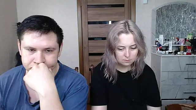 Kristy-Max online show from March 2025 04:38:02 AM