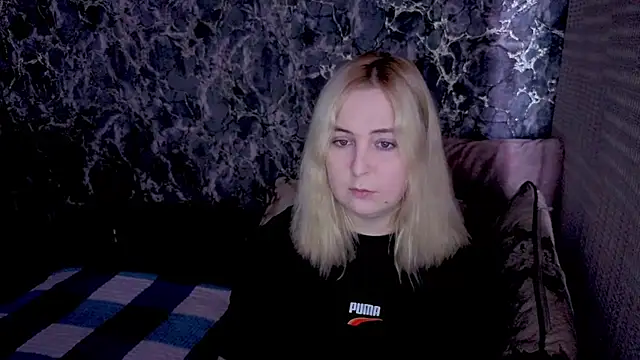 Snapshot of Kristy-Max chatting on March 2026 08:52:01 PM Kristy-Max online show from March 2026 08:52:01 PM