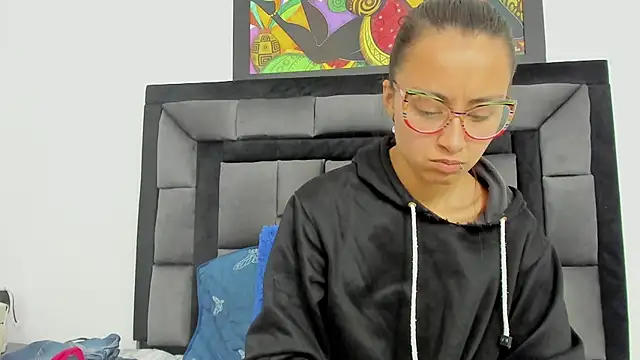 tatiana valencia online show from January 2025 03:17:02 PM