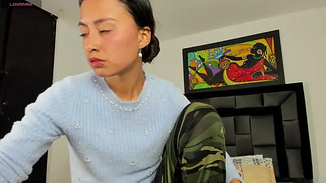 tatiana valencia online show from February 2025 06:27:02 PM