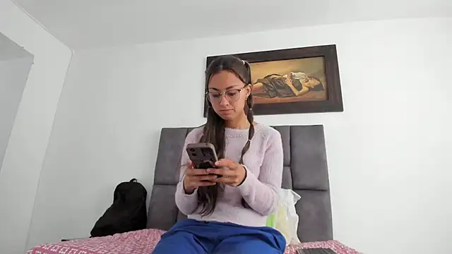 tatiana valencia online show from May 2026 12:24:01 PM