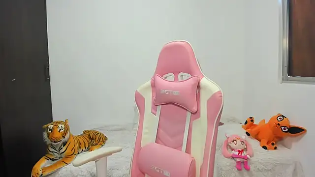 saori 9b online show from February 2025 04:14:01 PM