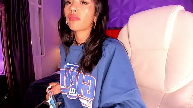 Giovanna oliveira online show from March 2025 06:37:02 AM