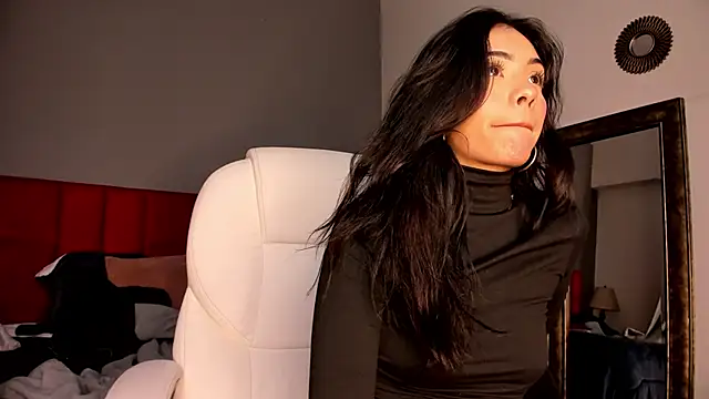 Snapshot of Giovanna_oliveira chatting on March 2026 05:47:02 AM Giovanna oliveira online show from March 2026 05:47:02 AM