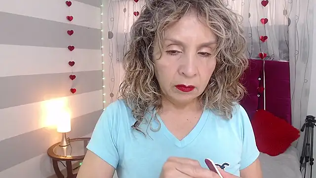 Afrodita sg online show from November 2025 01:45:01 PM