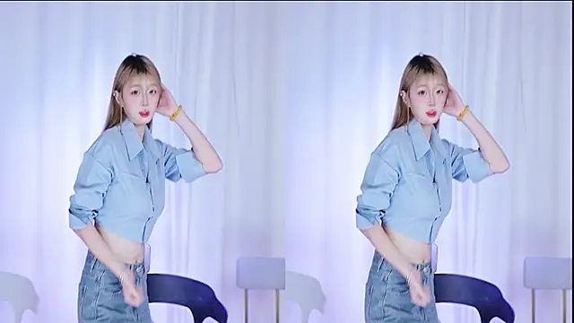 Snapshot of love_18_ chatting on September 2025 07:17:02 PM love 18 online show from September 2025 07:17:02 PM