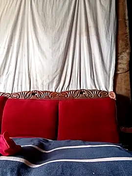 ZIPORA07 online show from February 2026 07:24:01 AM