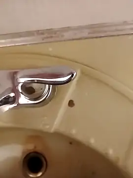 rober245 online show from April 2026 01:42:02 AM