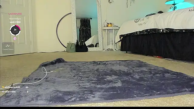 Peaches N Kreme online show from December 2024 02:58:02 AM