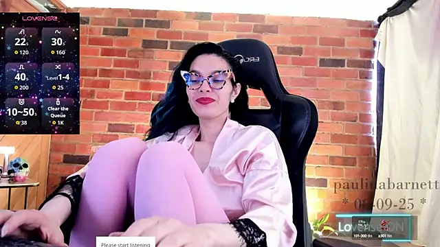 paulinabarnett- online show from September 2025 02:16:01 PM