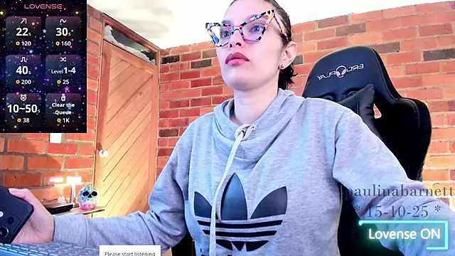 paulinabarnett- online show from October 2025 02:50:01 PM