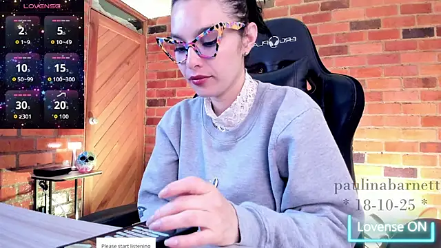 paulinabarnett- online show from October 2025 07:53:01 AM