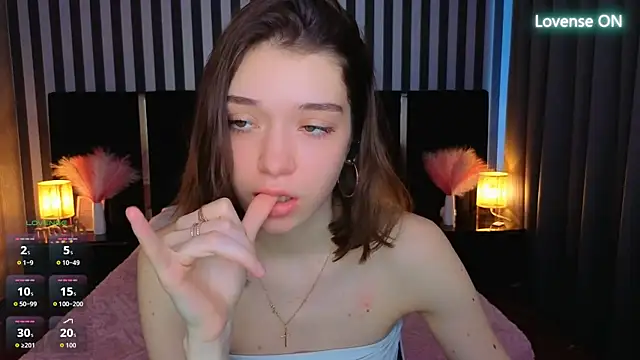 Snapshot of Cherry_Wipe chatting on July 2026 11:17:02 AM Cherry Wipe online show from July 2026 11:17:02 AM