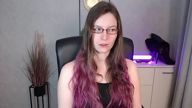 emmaxDelight online show from January 2026 06:27:02 AM