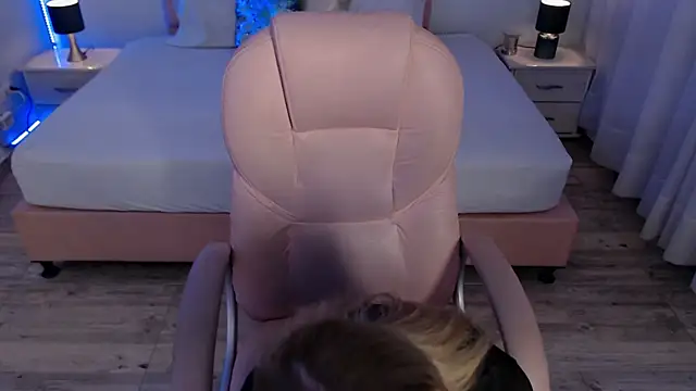 zoe jones13 online show from January 2026 03:08:02 AM