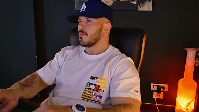 AngeloEric online show from April 2026 11:00:01 AM