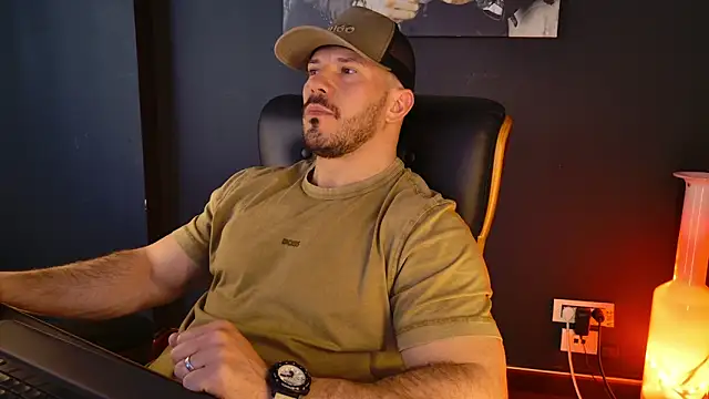 AngeloEric online show from April 2026 10:45:02 AM