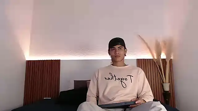 zander 2120 online show from January 2025 01:56:02 PM