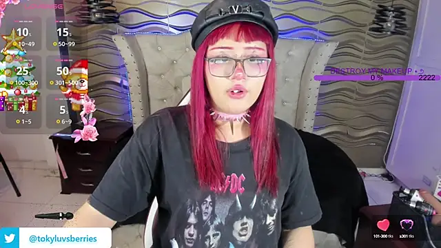 Snapshot of toky_doll chatting on December 2024 11:05:02 PM toky doll online show from December 2024 11:05:02 PM
