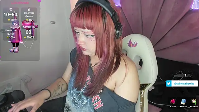 Snapshot of toky_doll chatting on February 2025 07:38:02 PM toky doll online show from February 2025 07:38:02 PM