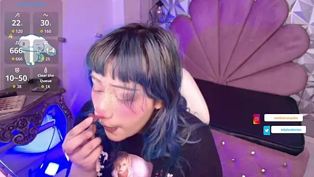 toky doll online show from November 2025 05:24:02 PM