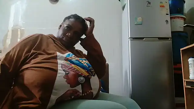 tinagiant online show from February 2025 01:50:01 PM