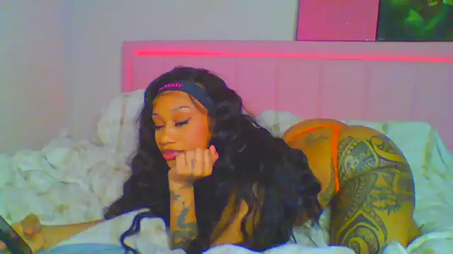 XenaIsland online show from October 2025 09:43:02 AM