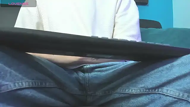 noah ricci online show from December 2024 12:05:02 PM