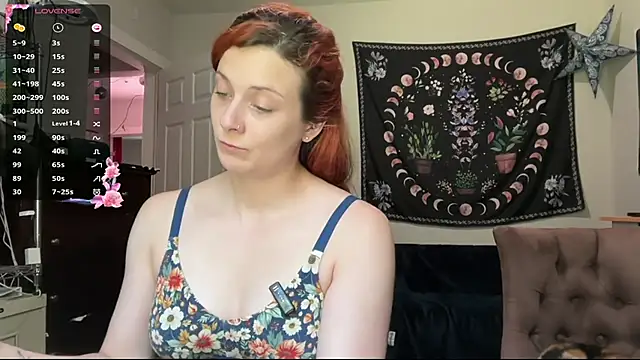 Snapshot of Aria_Fields chatting on June 2026 04:46:02 PM Aria Fields online show from June 2026 04:46:02 PM
