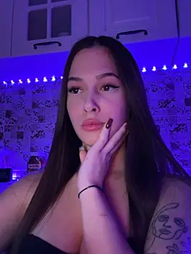 EricaWalls online show from January 2025 07:32:02 PM