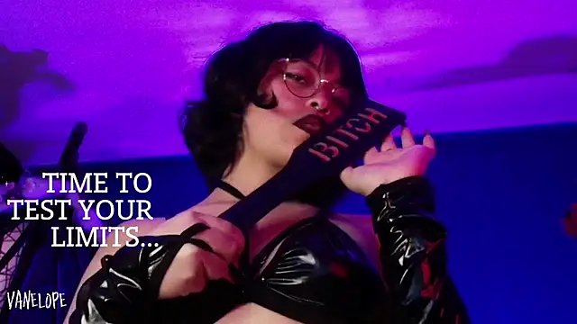 vanelope11 online show from October 2025 06:14:02 PM