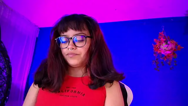 Snapshot of vanelope11 chatting on July 2026 02:39:01 AM vanelope11 online show from July 2026 02:39:01 AM