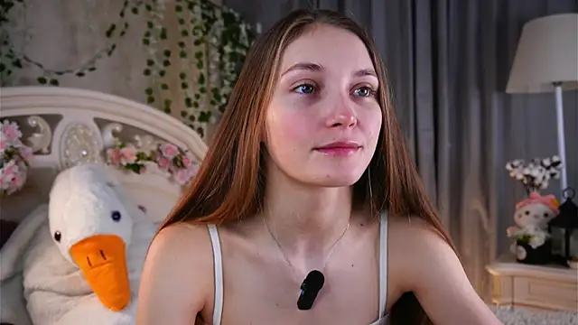 MonaEldon online show from January 2026 03:01:02 AM