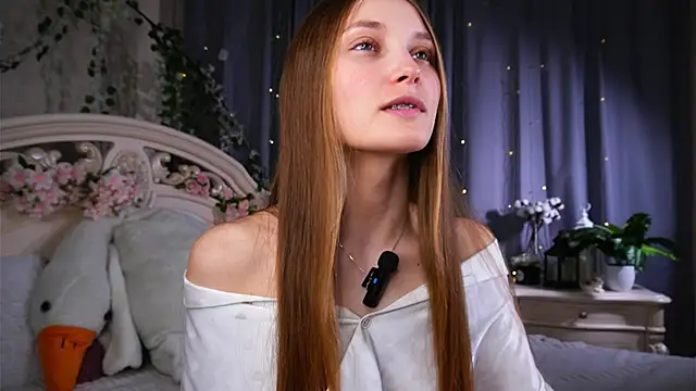 MonaEldon online show from March 2026 02:28:02 AM