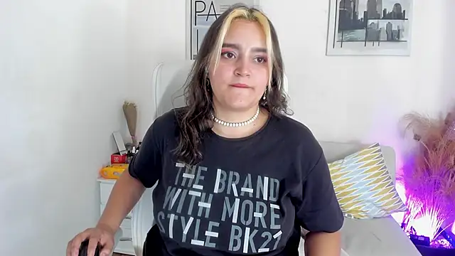 katy giil online show from March 2025 08:51:01 PM