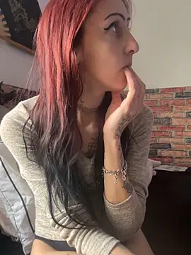 Snapshot of kriszy_baby chatting on February 2025 09:21:02 AM kriszy baby online show from February 2025 09:21:02 AM