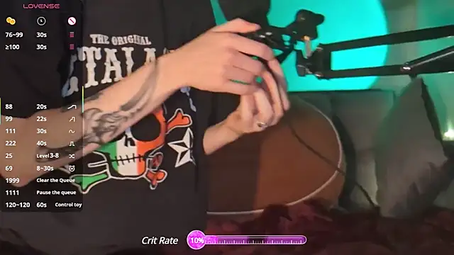 Snapshot of lovelylucyy chatting on February 2025 11:03:02 PM lovelylucyy online show from February 2025 11:03:02 PM