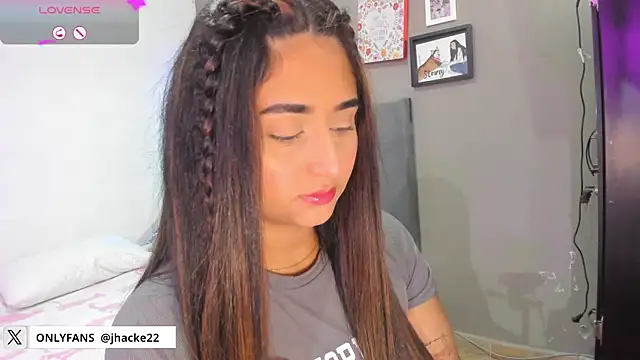 curvy jhacky online show from January 2025 04:45:01 AM