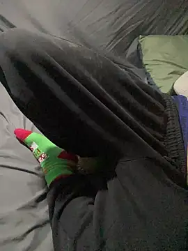 BigMac1596 online show from December 2025 08:59:01 PM