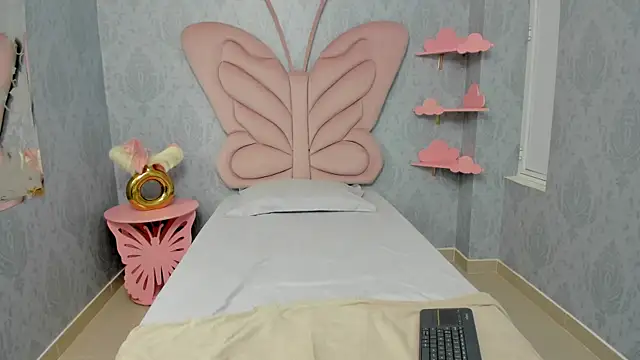 MaddyCute4u online show from February 2025 11:40:02 AM