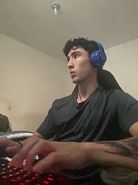 gojo satoru 18 online show from December 2025 07:20:02 PM