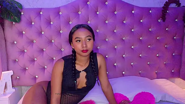 GabrielaLugo online show from November 2025 01:17:02 PM