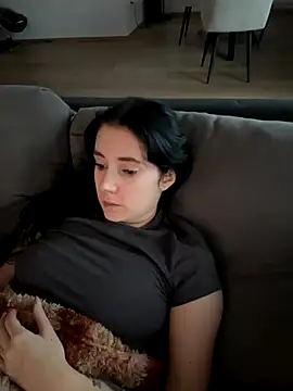 Lena Lang online show from November 2025 02:28:02 PM