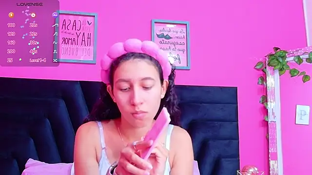 Beautifulskinny18 online show from September 2025 07:41:02 PM